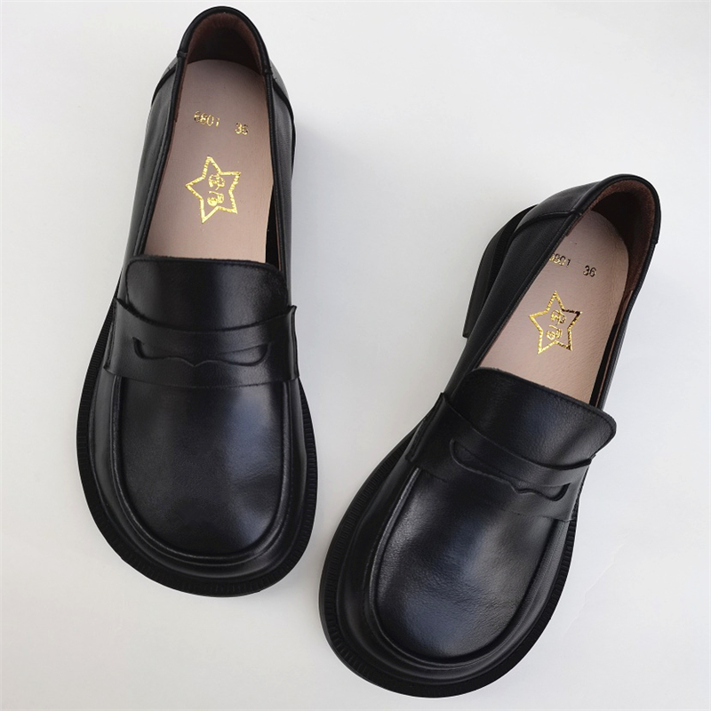 Careaymade-Women's Casual Shoe - Leather Work Heels 评论和价格