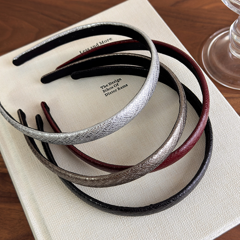 Vintage Red Leather Thin Headb - Leatherwork Rings 评论和价格