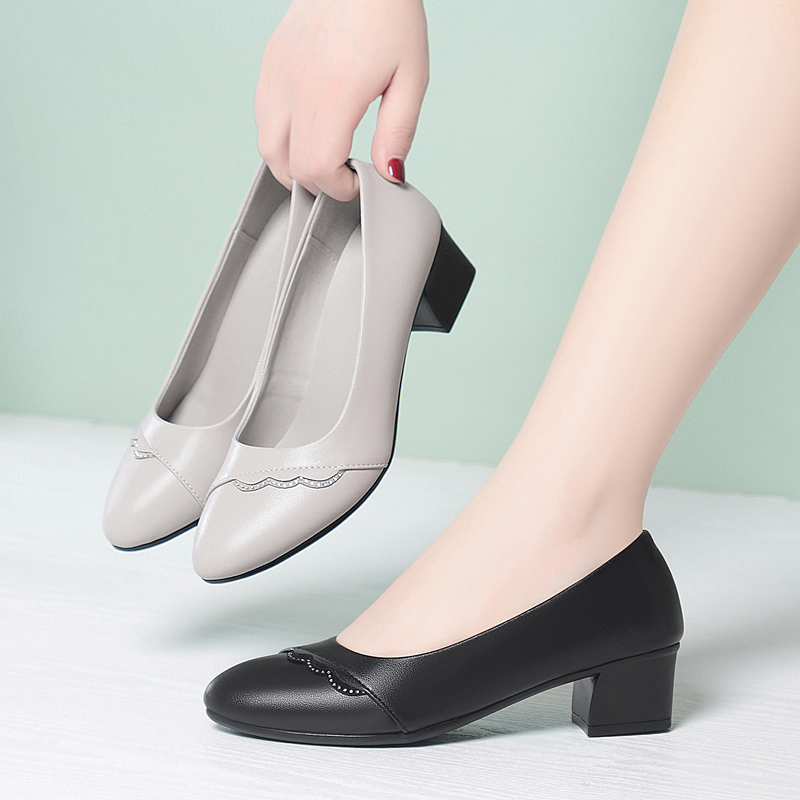 AIYUQI Women's Genuine Leather - Leather Work Women Shoes 评论和价格