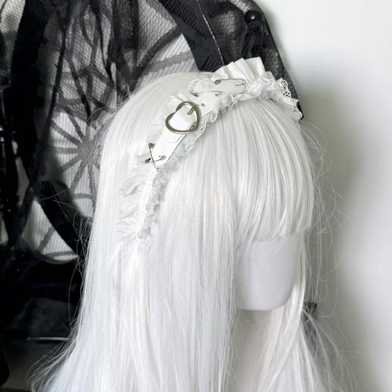Punk Lace Love Buckle Leather  - Leatherwork Rings 评论和价格